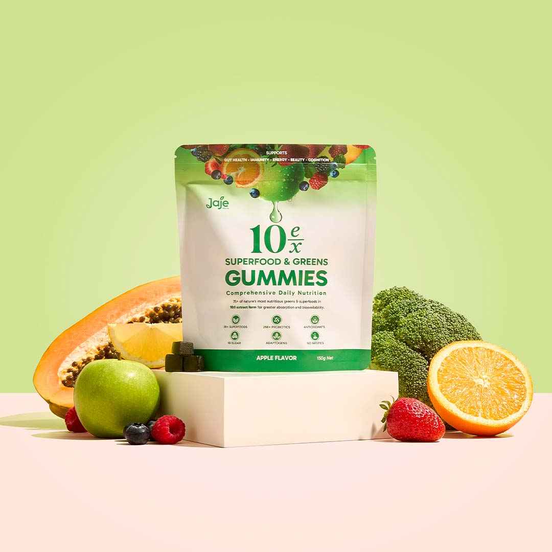 Jaje Superfood Gummies with fruit, papaya, and broccoli for daily nutrition.